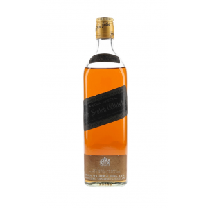 Johnnie Walker Black Label Extra Special Bottled 1970s - 40% 75.7cl