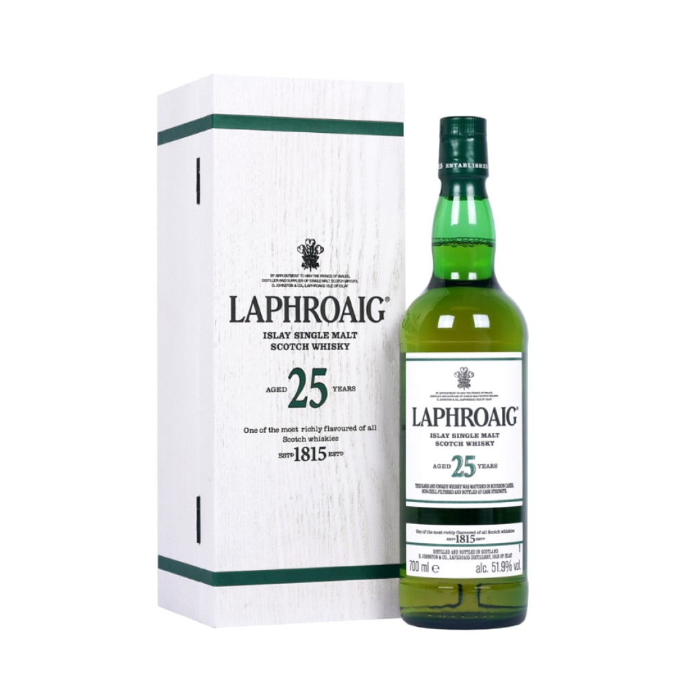 Laphroaig 25 year old Cask strength. Виски Лафройг. Лафройг виски 4 дуба. Laphroaig 16.
