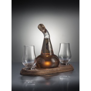 Small Pot Still Whisky Decanter With 2 Glasses (Stylish Whisky) - 40% 200ml